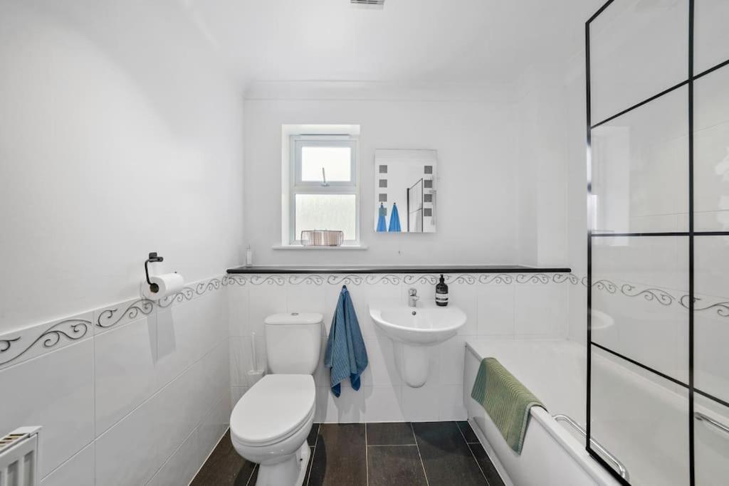 Modern Apartment Near Old Town With Parking Margate Exterior photo